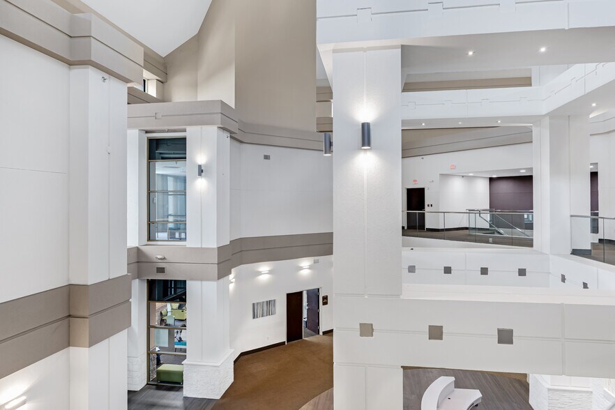 More Photos Of 11705 San Jose Blvd, Jacksonville Medical For Lease