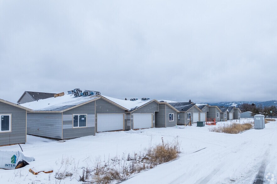 More Photos Of 1715 N Selkirk Rd, Spokane Valley Apartments For Sale
