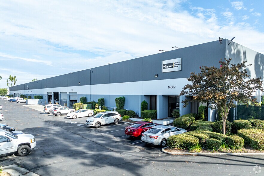 More Photos Of 14027-14087 Borate St, Santa Fe Springs Manufacturing For Lease
