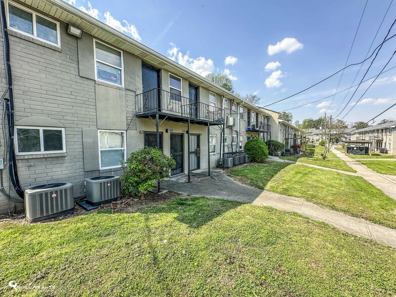 More Photos Of 1247 Joseph E. Boone Blvd, Atlanta Apartments For Sale