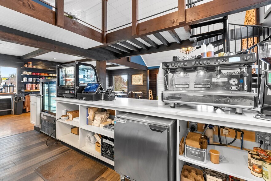 More Photos Of 24217 State Hwy 35, Siren Freestanding For Sale