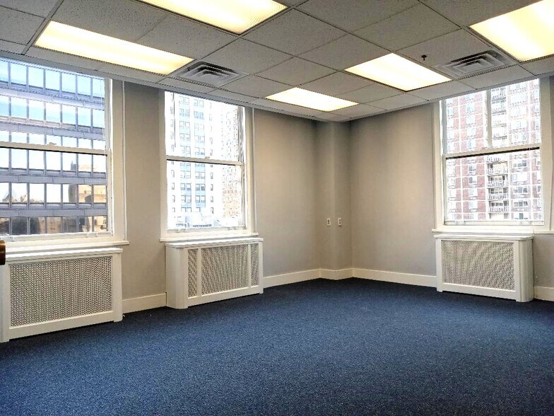 More Photos Of 1516-1518 Walnut St, Philadelphia Office For Lease