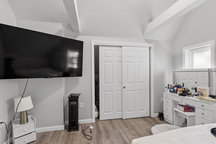 More Photos Of 36-38 Houghton St, Worcester Apartments For Sale