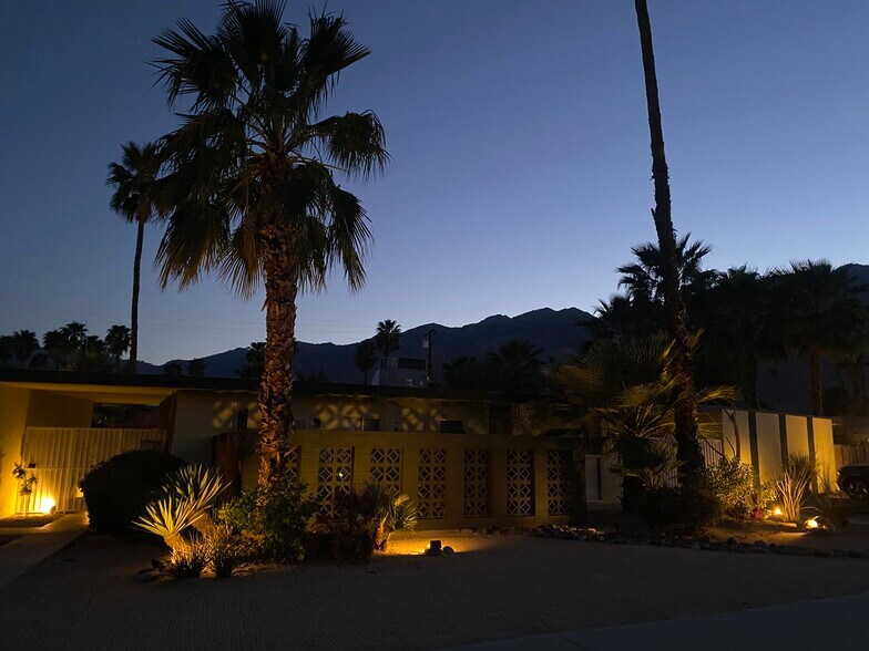 More Photos Of 1777 E Arenas Rd, Palm Springs Apartments For Sale