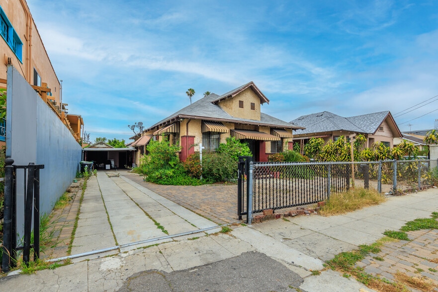 More Photos Of 1127 N Normandie Ave, Los Angeles Land For Sale