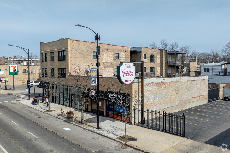 More Photos Of 3751-3759 N Western Ave, Chicago Multifamily For Sale