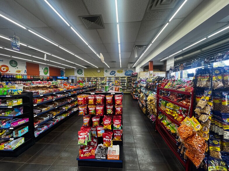 More Photos Of 9502 Allentown Rd, Fort Washington General Retail For Sale