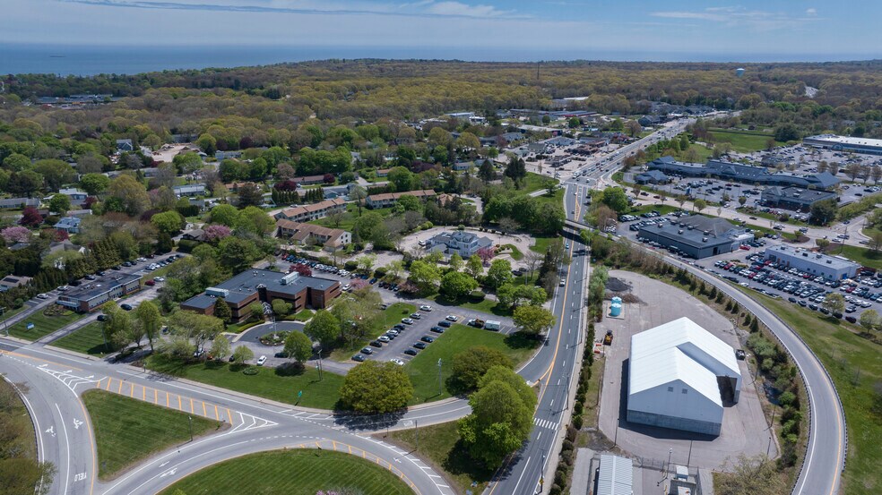 More Photos Of 360 Kingstown Rd, Narragansett Medical For Sale