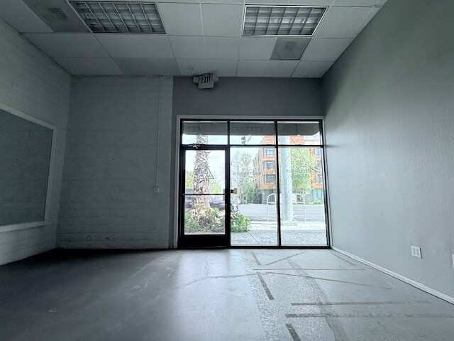 More Photos Of 3666 El Camino Real, Palo Alto Freestanding For Lease