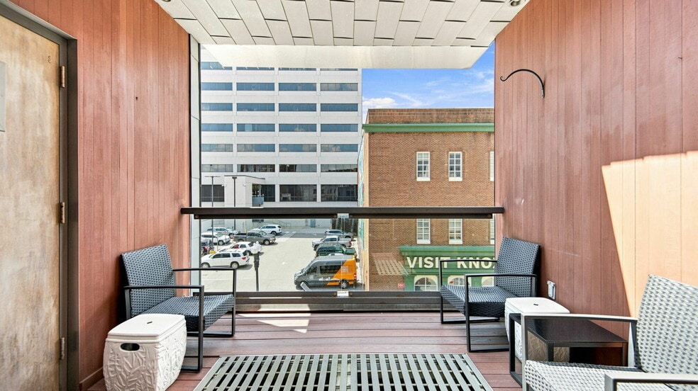 More Photos Of 304 S Gay St, Knoxville Office Residential For Sale