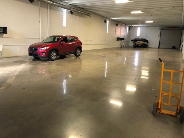 More Photos Of 223 N Boulder Ave, Tulsa General Retail For Lease