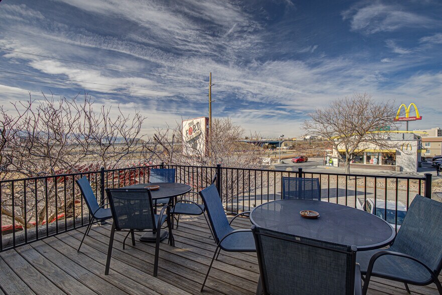 More Photos Of 500 W F St, Casper Restaurant For Sale