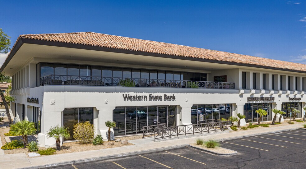 More Photos Of 7001 N Scottsdale Rd, Scottsdale Storefront For Lease