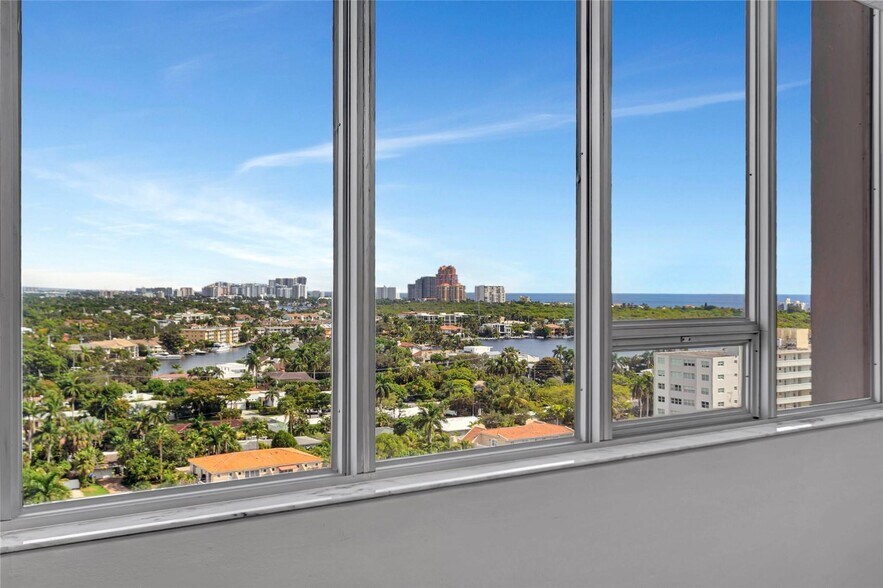 More Photos Of 2455 E Sunrise Blvd, Fort Lauderdale Loft Creative Space For Sale
