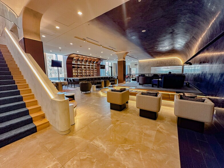 More Photos Of 4600 Wornall Rd, Kansas City Hotel For Lease