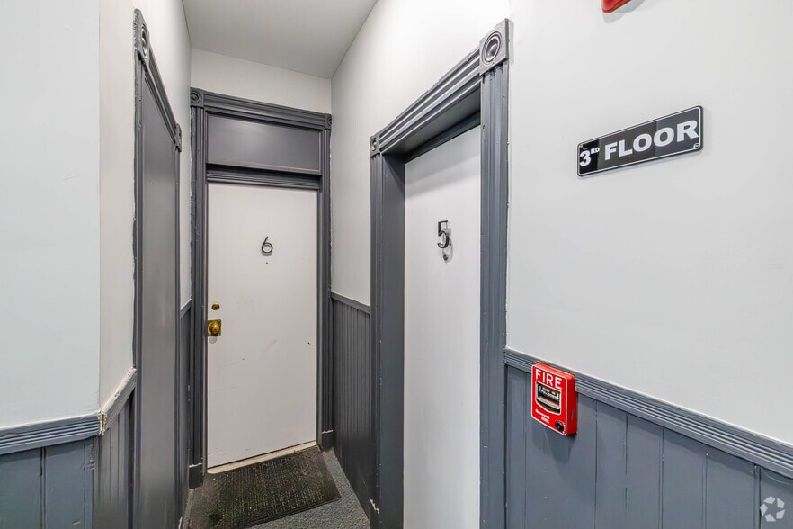 More Photos Of 1074 Summit Ave, Jersey City Apartments For Sale