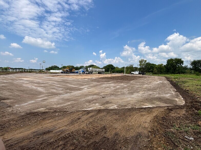 Primary Photo Of Route 3 Box 262 Exit 262, Checotah Land For Sale