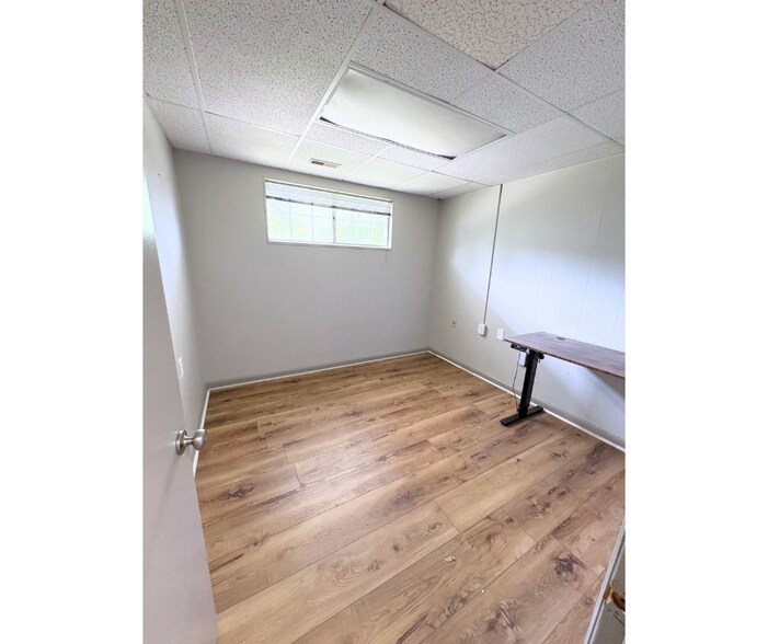 More Photos Of 355 1st St NW, Cleveland Office For Sale