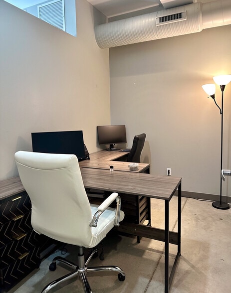 More Photos Of 2010 S 8th St, Saint Louis Office For Lease