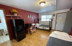 More Photos Of 410 Wisconsin Ave, Wisconsin Dells Hotel For Sale