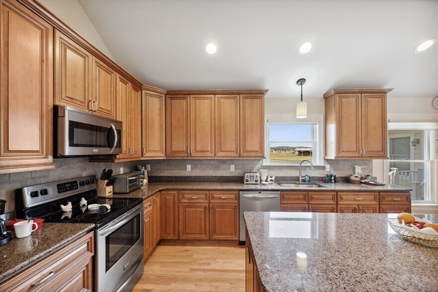 More Photos Of 1200 Cross River Dr, Riverhead Horse Stables For Sale