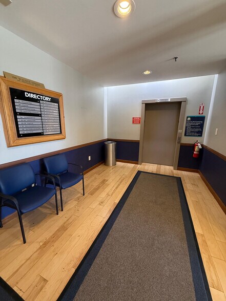 More Photos Of 288 Walnut St, Newton Office For Lease