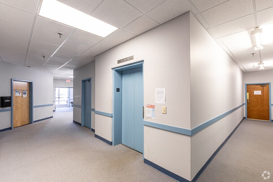 More Photos Of 30 Jordan Ln, Wethersfield Office For Lease