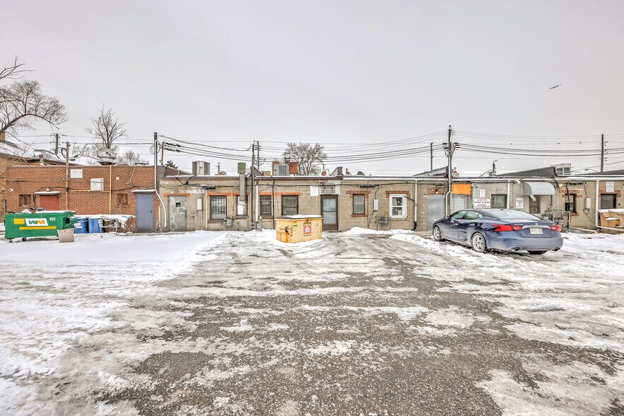 More Photos Of 2861-2875 Keele St, Toronto Department Store For Sale