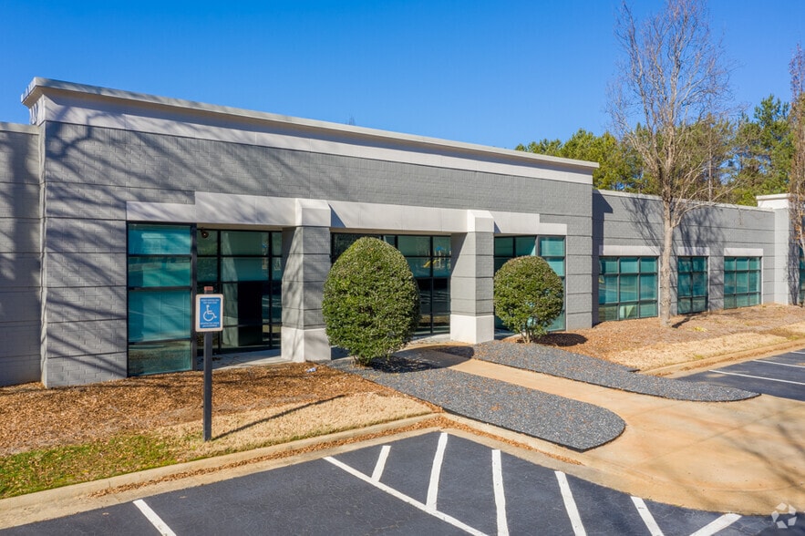 More Photos Of 4300 Alexander Dr, Alpharetta Unknown For Sale