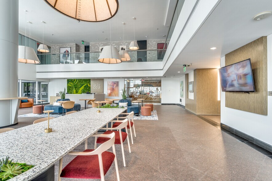 More Photos Of 2626 Cole Ave, Dallas Office Residential For Lease