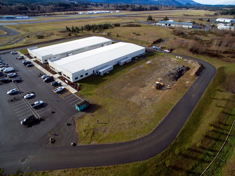More Photos Of 2220 W 18th St, Port Angeles Light Manufacturing For Lease
