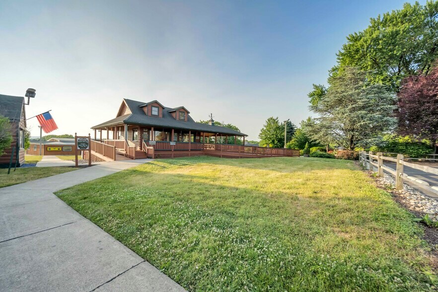 More Photos Of 3521 Sullivan Trl, Easton General Retail For Sale