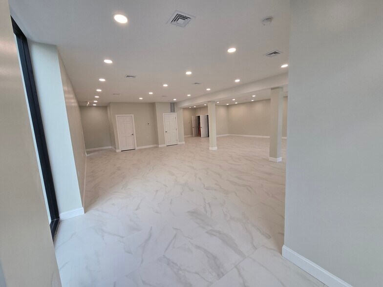 More Photos Of 72 Van Dyke St, Brooklyn Apartments For Lease