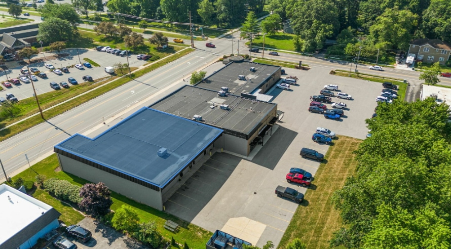 More Photos Of 1111 Glendale Blvd, Valparaiso Freestanding For Lease