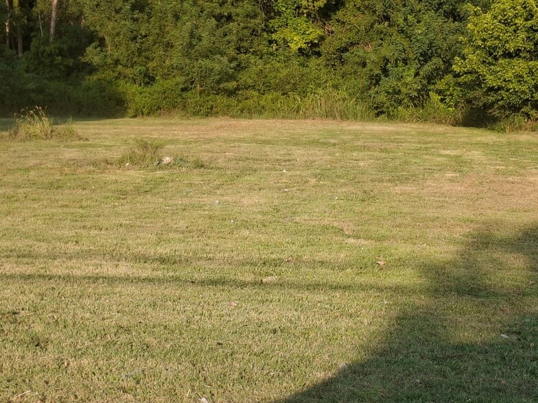 More Photos Of 6300 Johnsontown Rd, Louisville Land For Sale