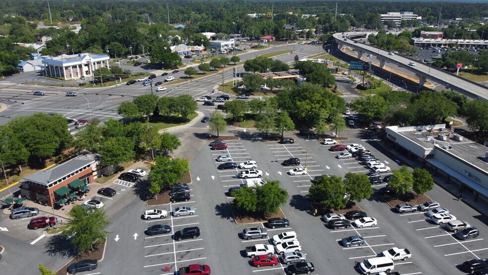 More Photos Of 3425 Thomasville Rd, Tallahassee General Retail For Lease