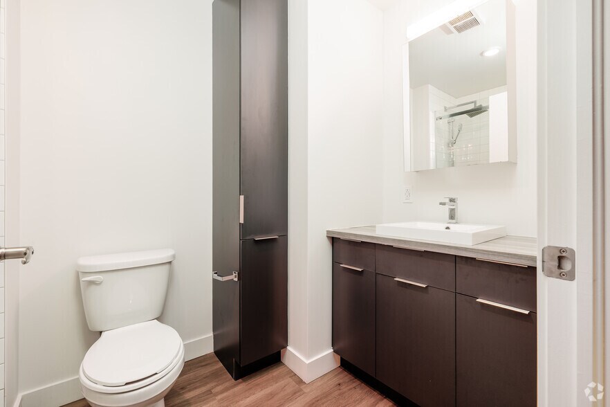 More Photos Of 5250 Rue Molson, Montréal Apartments For Lease