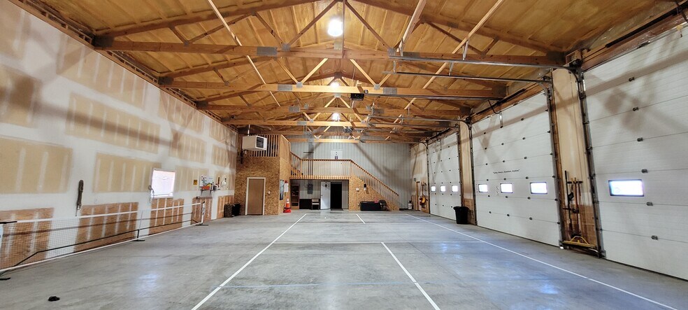 More Photos Of 3101 Vaughn Rd, Great Falls Flex For Sale