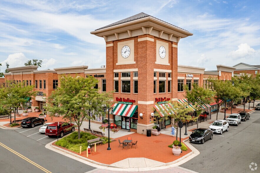 Primary Photo Of 19301-19329 Winmeade Dr, Leesburg Storefront Retail Office For Lease