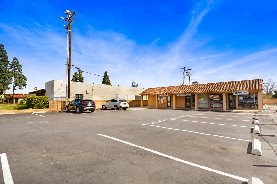More Photos Of 13430-13434 Newport Ave, Tustin Unknown For Lease