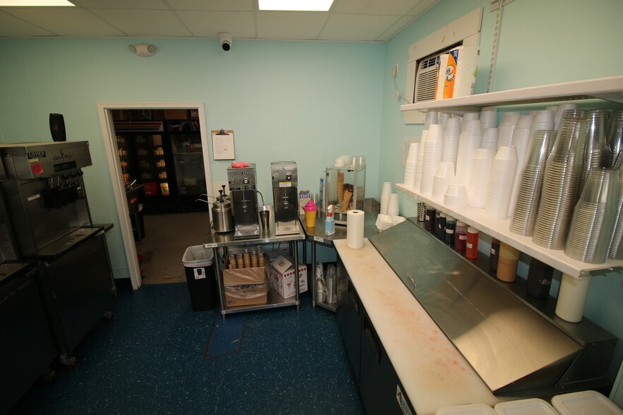 More Photos Of 1706 N Main Ave, Scranton Restaurant For Sale