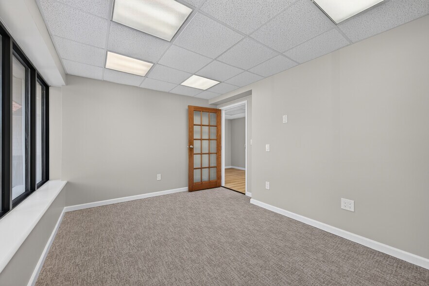 More Photos Of 464 Wolcott Rd, Wolcott Office For Lease