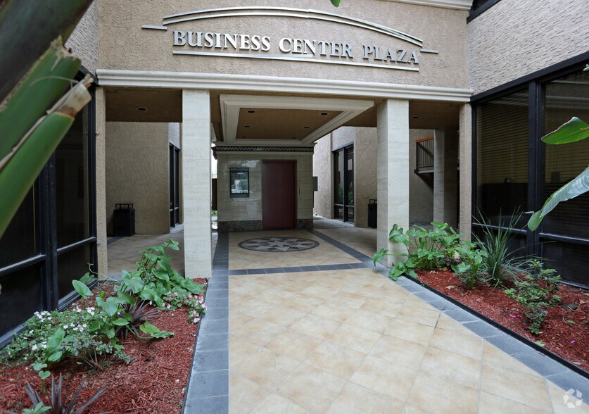 More Photos Of 1918 Business Center Dr, San Bernardino Office For Lease