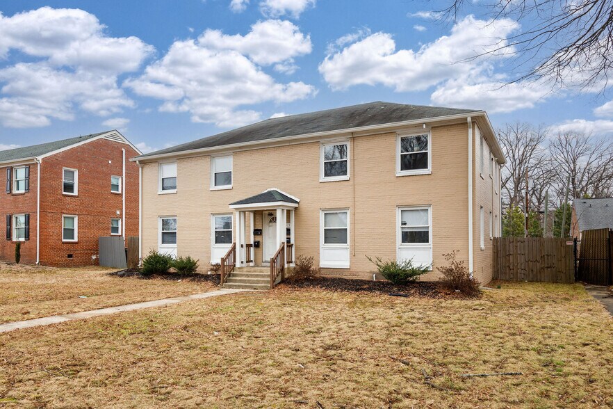 More Photos Of 4913 Chamberlayne Ave, Richmond Apartments For Sale