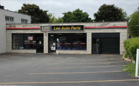 Primary Photo Of 324 N Lake St, Mundelein Storefront For Sale