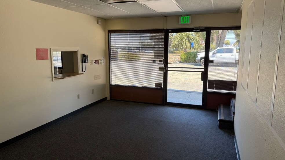 More Photos Of 2105 S Blosser Rd, Santa Maria Warehouse For Sale