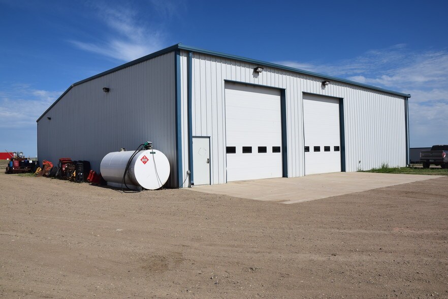 More Photos Of 13545 Bassett Ln, Williston Warehouse For Sale