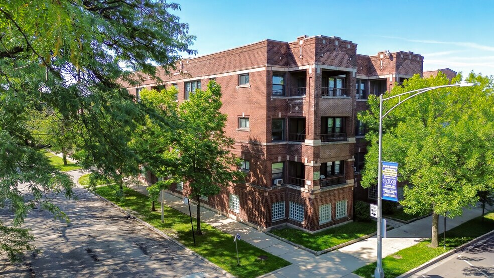 Primary Photo Of 1901 Garfield, Chicago Apartments For Sale