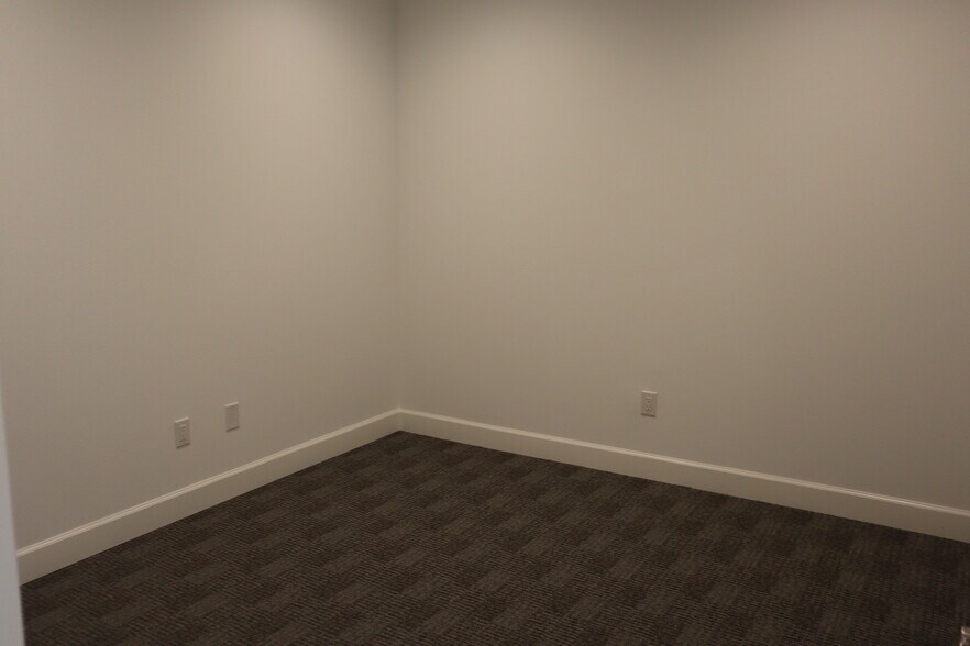 More Photos Of 400 Stonebrook Pky, Frisco Medical For Lease