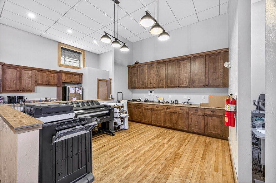 More Photos Of 421 Court St, Elko Serviced Offices For Sale